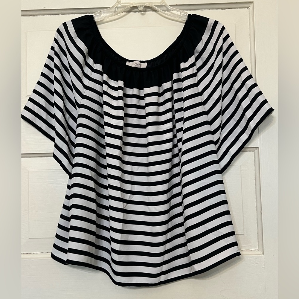 LOFT Black and White Striped Short Sleeve Flowy Shirt Size XL